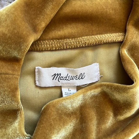 Madewell Fancy Gold Top - Picture 3 of 6